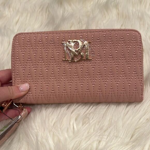 NWT Badgley Mischka Women's Quilted Wallet - Blush with Gold Hardware - Picture 2 of 5